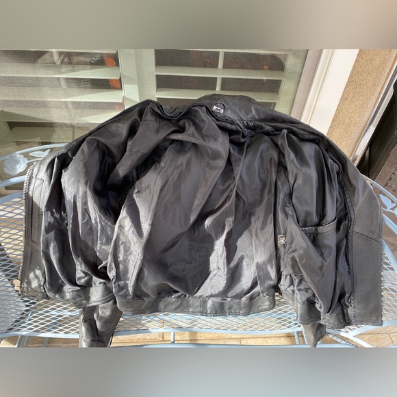 Ladies Harley Davidson Leather Riding Jacket - Picture 2 of 4